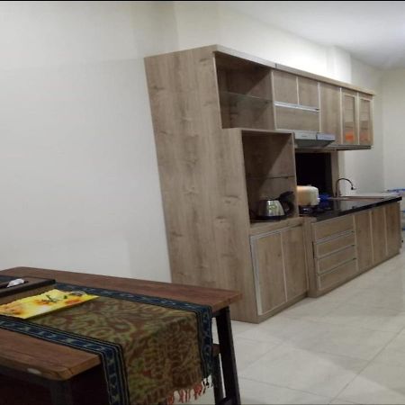 Karana House Syariah Hotel Melati Buitenkant foto